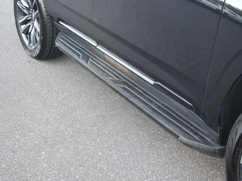 Used 2023 Cadillac Escalade Sport AWD/4WD image 10