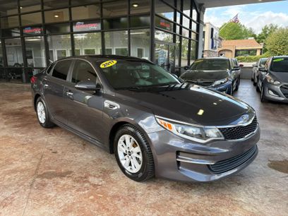 Used 2017 Kia Optima LX