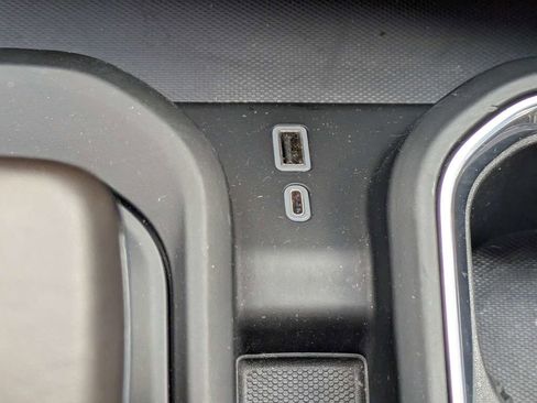 Used 2024 GMC Sierra 1500 Denali w/ Technology Package image 23