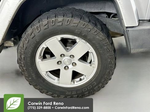Used 2011 Jeep Wrangler Unlimited Sahara w/ Trailer Tow Group AWD/4WD image 28