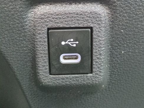 Used 2026 Toyota Corolla LE FWD image 20