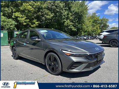 New 2026 Hyundai Elantra SEL Sport