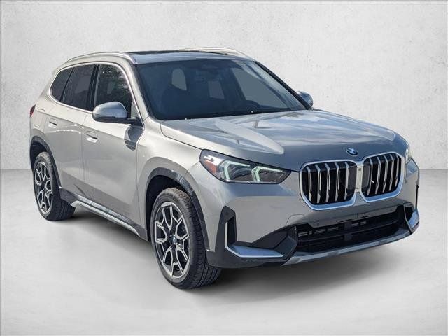 Used 2026 BMW X1 xDrive28i AWD/4WD image 6
