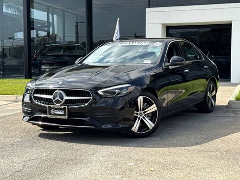 Used 2023 Mercedes-Benz C 300 Sedan image 2