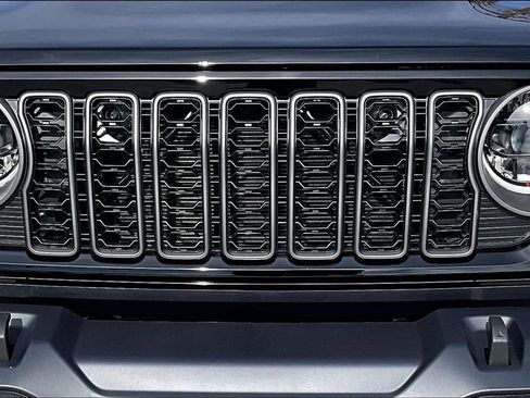 New 2026 Jeep Gladiator Sport image 23