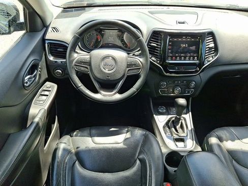 Used 2019 Jeep Cherokee Limited AWD/4WD image 8