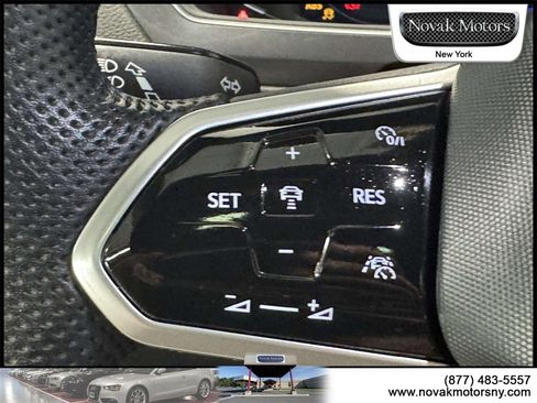 Used 2022 Volkswagen Tiguan SEL R-Line image 16