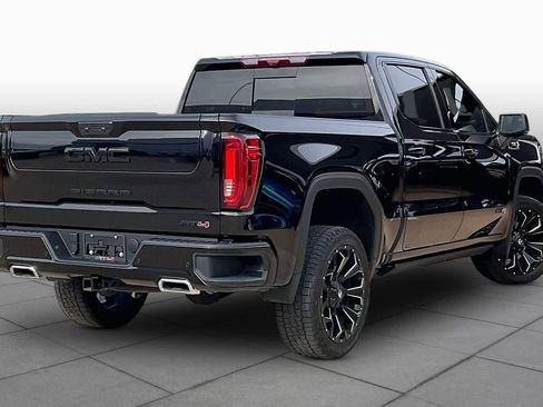 Certified 2025 GMC Sierra 1500 AT4 w/ AT4 Premium Package AWD/4WD image 12