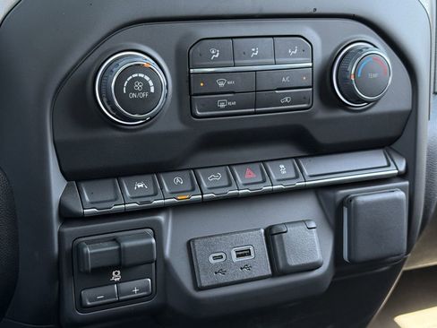 New 2026 Chevrolet Silverado 1500 Custom AWD/4WD image 14