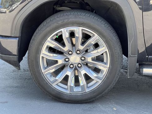 Used 2024 GMC Sierra 1500 Denali AWD/4WD image 13