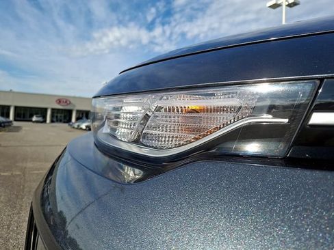 Used 2021 Kia Soul LX FWD image 9