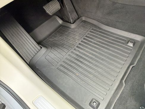 Used 2026 Volvo XC60 B5 Ultra w/ Protection Package Premier image 17