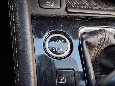 Used 2023 Nissan Kicks SV image 21