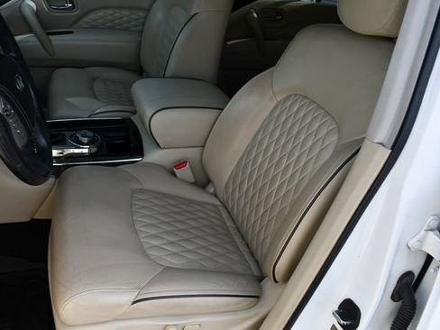 Used 2019 INFINITI QX80 Luxe w/ Proactive Package AWD/4WD image 16
