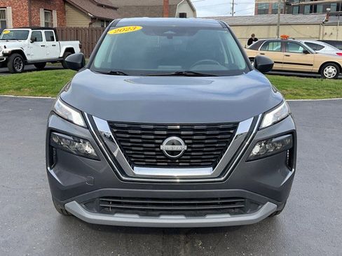 Used 2023 Nissan Rogue S image 2