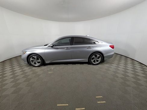 Used 2018 Honda Accord EX image 15