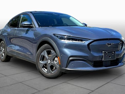 Used 2021 Ford Mustang Mach-E Select w/ Comfort/Technology Package image 2