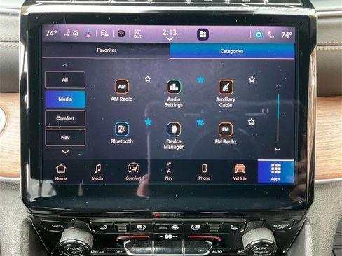 Used 2023 Jeep Grand Cherokee Summit image 20