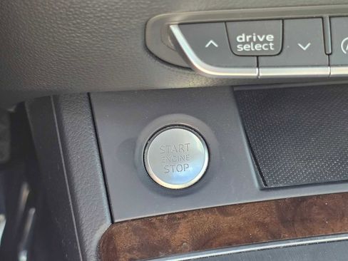 Used 2018 Audi Q5 2.0T Premium image 35