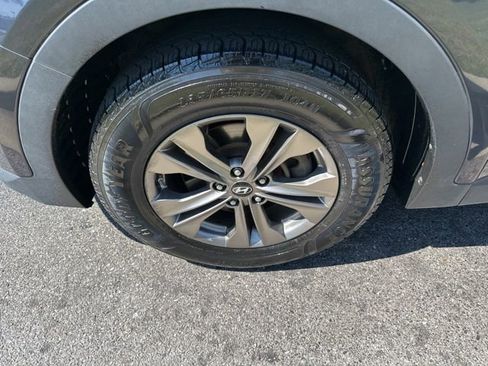 Used 2015 Hyundai Santa Fe Sport FWD image 4