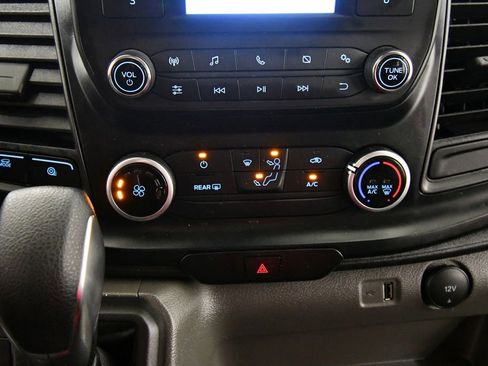 Used 2024 Ford Transit 250 Low Roof AWD w/ Exterior Upgrade Package image 19