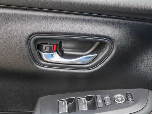 Used 2026 Honda HR-V Sport image 22