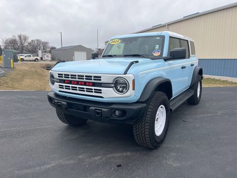 Used 2025 Ford Bronco Heritage Edition image 8