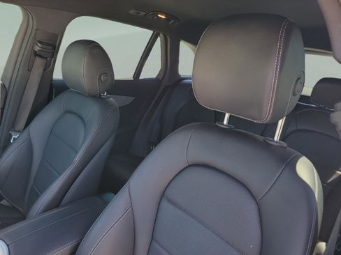 Certified 2022 Mercedes-Benz GLC 300 4MATIC image 18