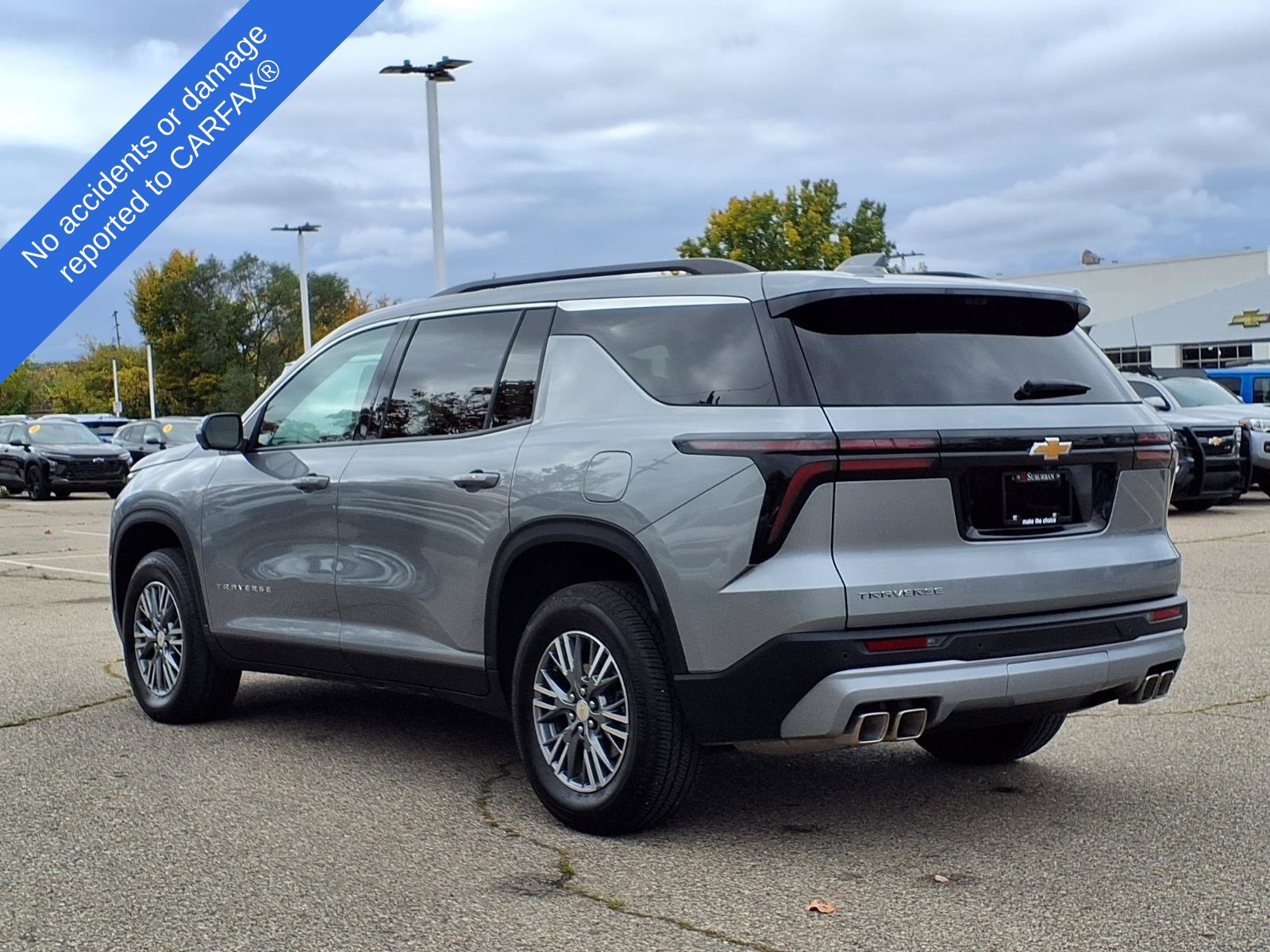Used 2026 Chevrolet Traverse LT w/ Driver Confidence Package FWD image 8