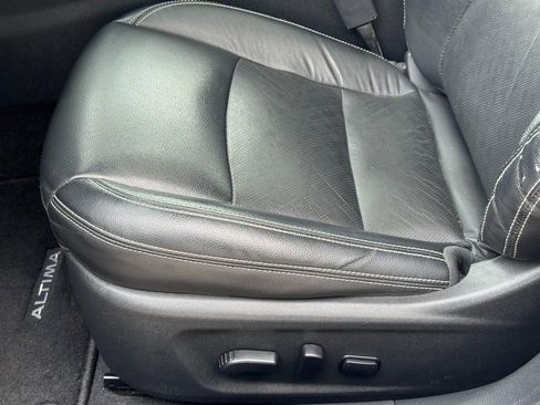 Used 2023 Nissan Altima 2.5 SL image 27