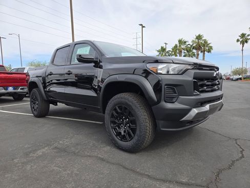New 2026 Chevrolet Colorado Trail Boss AWD/4WD image 1