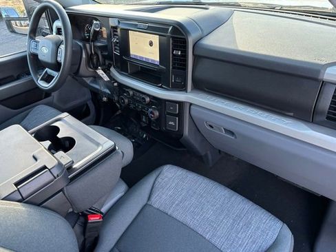 New 2026 Ford F250 XLT w/ FX4 Off-Road Package image 23