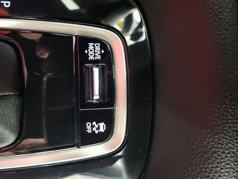 Used 2026 Toyota Corolla SE FWD image 55