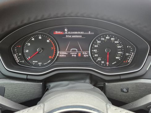 Used 2020 Audi A4 2.0T Premium w/ Convenience Package image 21