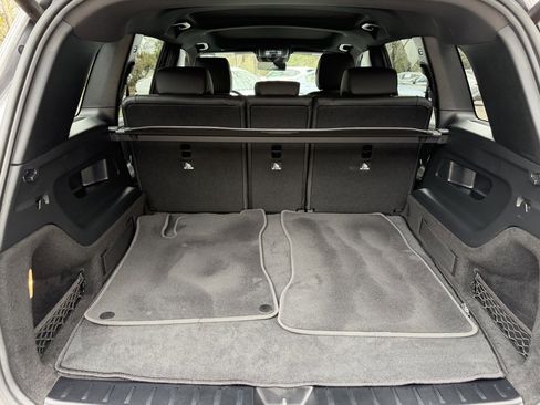 Used 2022 Mercedes-Benz GLB 250 4MATIC image 7