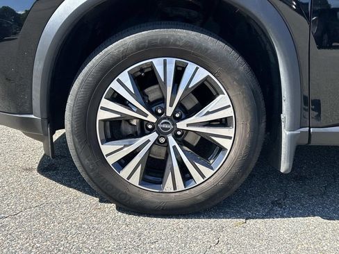 Certified 2023 Nissan Rogue SV AWD/4WD image 9