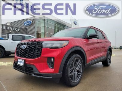 New 2025 Ford Explorer ST-Line w/ Premium Package