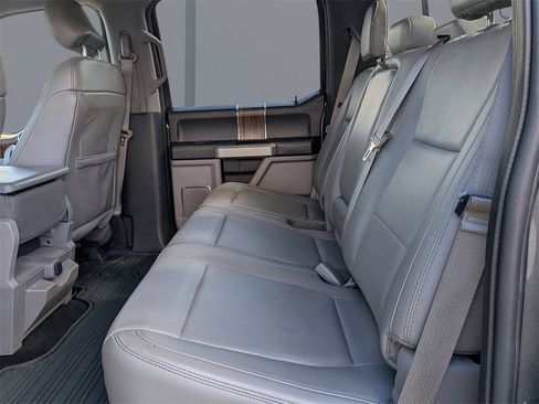 Used 2017 Ford F150 Lariat image 13