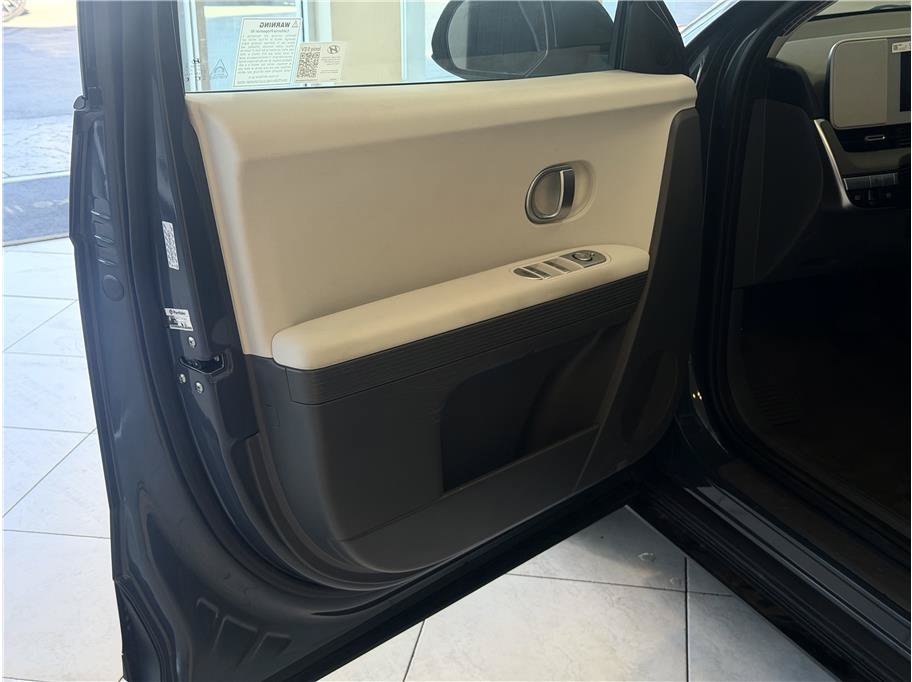 Used 2024 Hyundai Ioniq 5 SEL RWD image 10