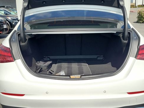 Used 2023 Mercedes-Benz C 300 Sedan image 26