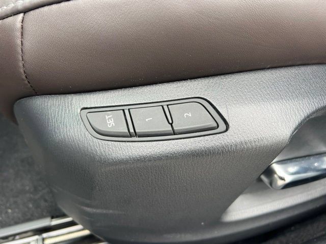 Used 2025 MAZDA CX-5 Signature AWD/4WD image 31