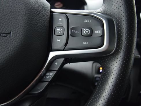 New 2026 RAM 1500 4x4 Crew Cab image 24