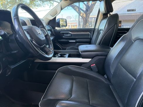 Used 2019 RAM 1500 Laramie image 15