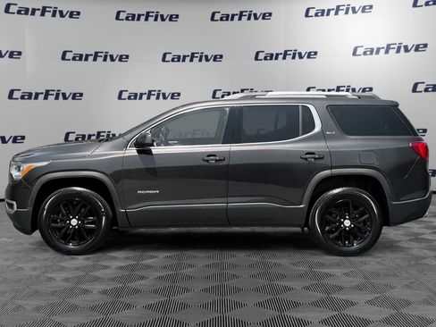 Used 2017 GMC Acadia SLT AWD/4WD image 2