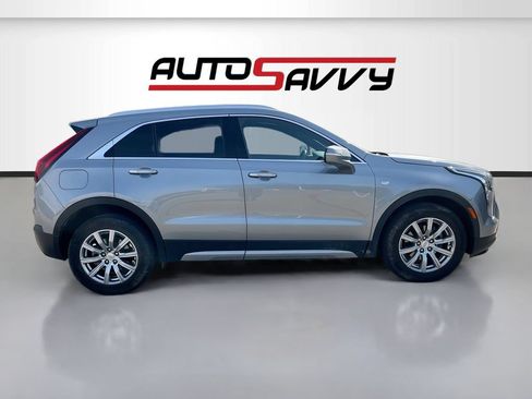 Used 2023 Cadillac XT4 Premium Luxury FWD image 8
