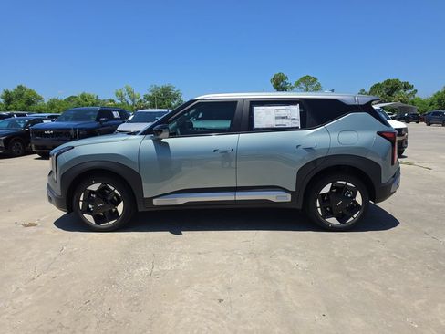 New 2027 Kia Seltos S FWD image 5