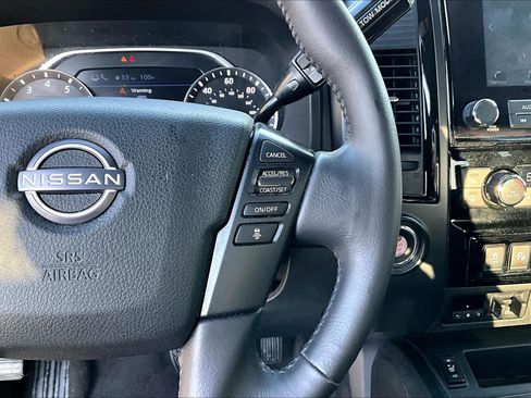 Certified 2023 Nissan Titan SV w/ SV Convenience Package RWD image 25