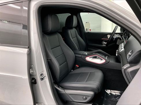 Used 2026 Mercedes-Benz GLE 450 4MATIC image 6