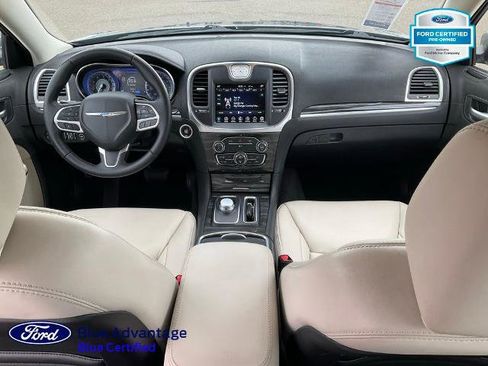 Used 2017 Chrysler 300 Limited AWD/4WD image 3