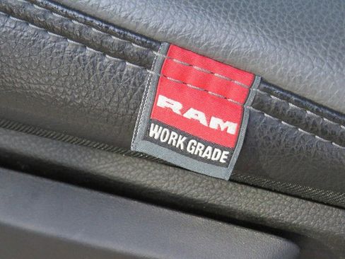 New 2022 RAM 3500 Tradesman image 42